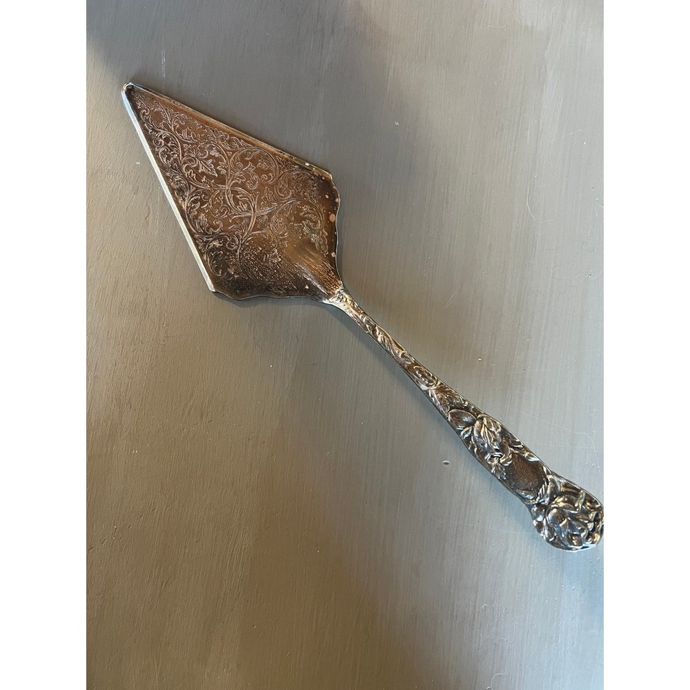 Italy Silverplated Cake Server 13.5" Silver Ornate Floral Engraved Vintage
